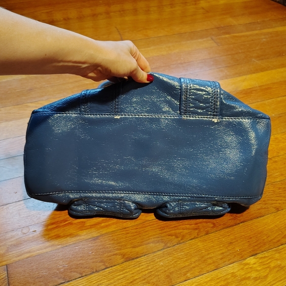 SOLD Y2K Vintage Gianni Bini Blue Leather Handbag Purse w/ Buckles & Keychain - Picture 8 of 8